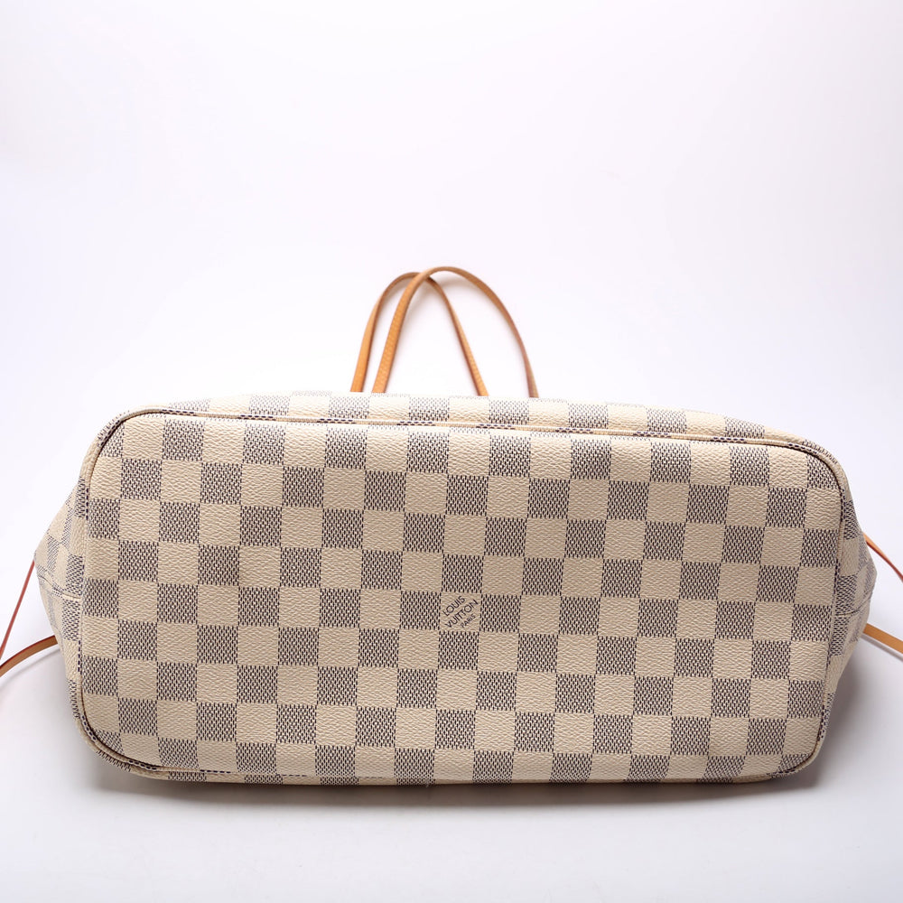 
                      
                        Neverfull MM Damier Azur
                      
                    