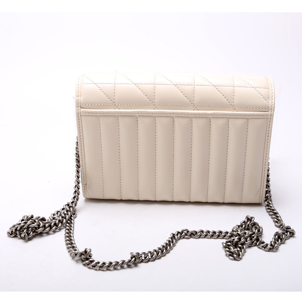 
                      
                        Marmont Aria Chain Wallet
                      
                    