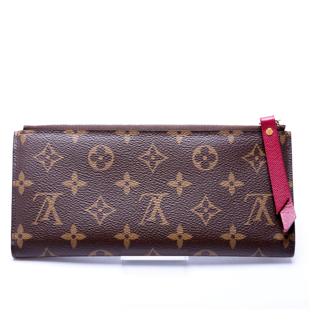 
                      
                        Adele Wallet Monogram
                      
                    