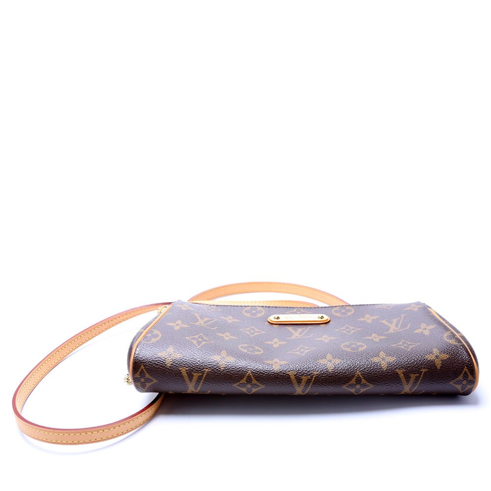 
                      
                        Eva Clutch Monogram
                      
                    