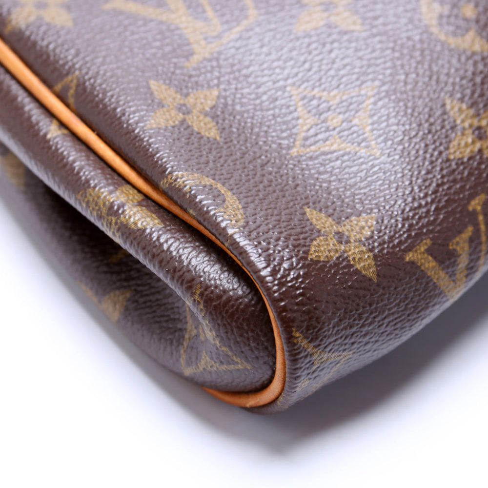 
                      
                        Eva Clutch Monogram
                      
                    