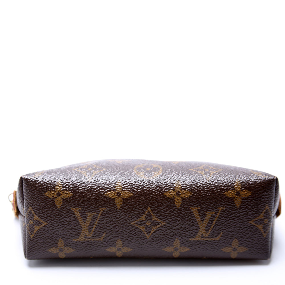 
                      
                        Cosmetic Pouch PM Monogram
                      
                    