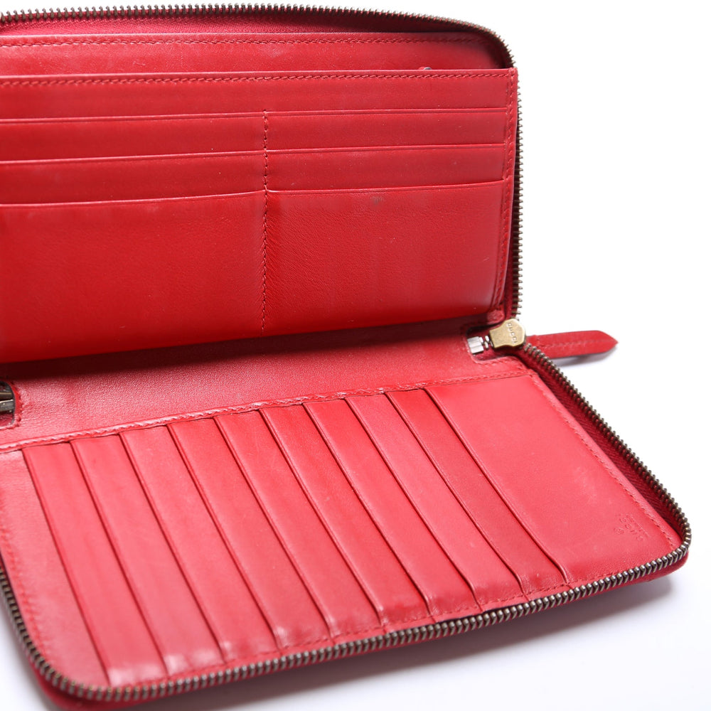 
                      
                        GG Marmont Zip Around Organizer Wallet
                      
                    