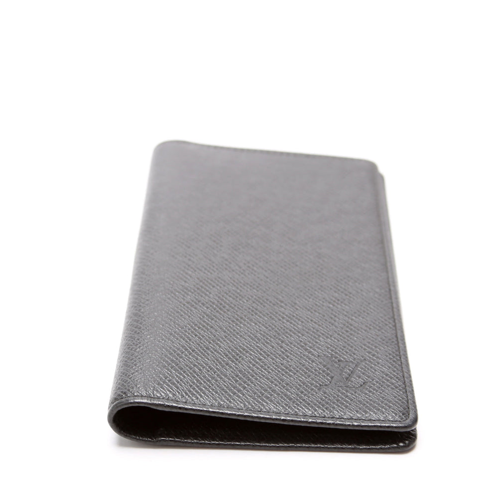 
                      
                        Bifold Vertical Wallet Taiga
                      
                    