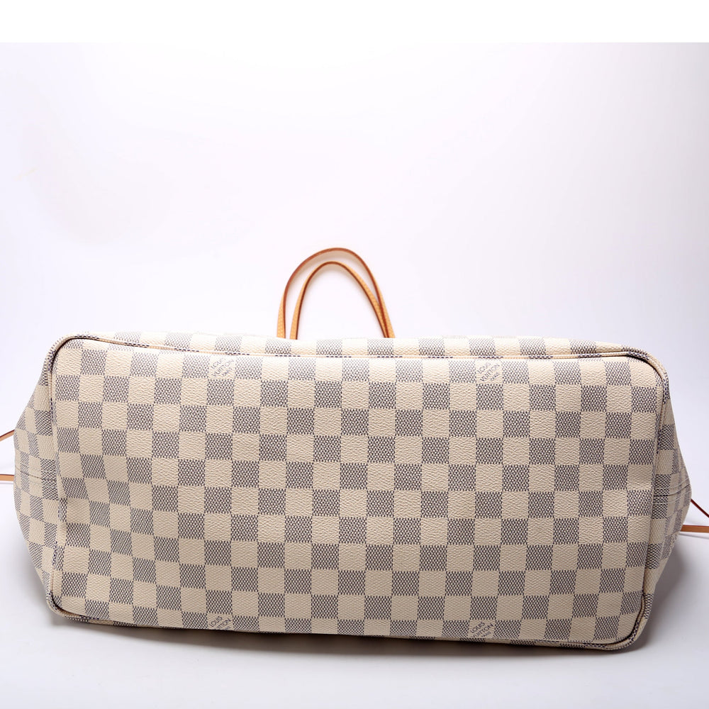 
                      
                        Neverfull GM Damier Azur
                      
                    