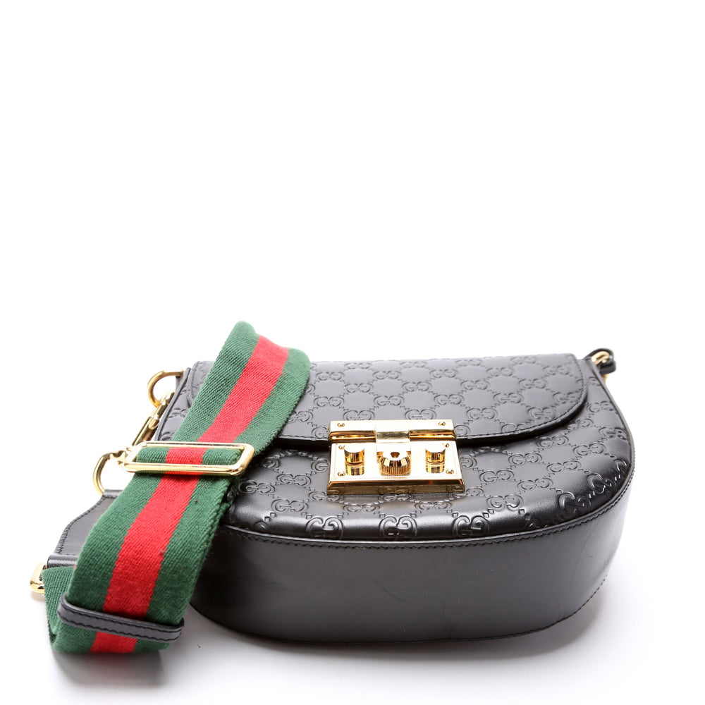 
                      
                        Padlock Guccissima Medium Messenger
                      
                    