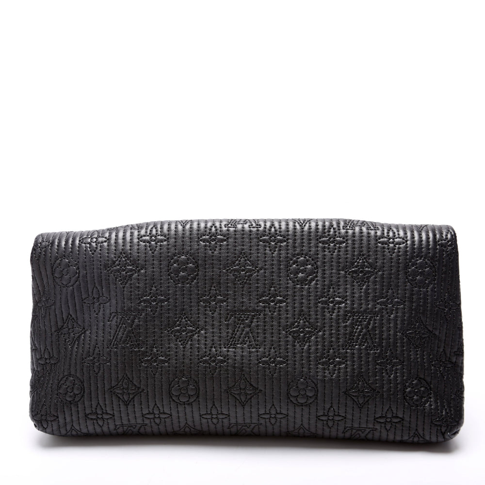 
                      
                        Altair Clutch Calfskin
                      
                    