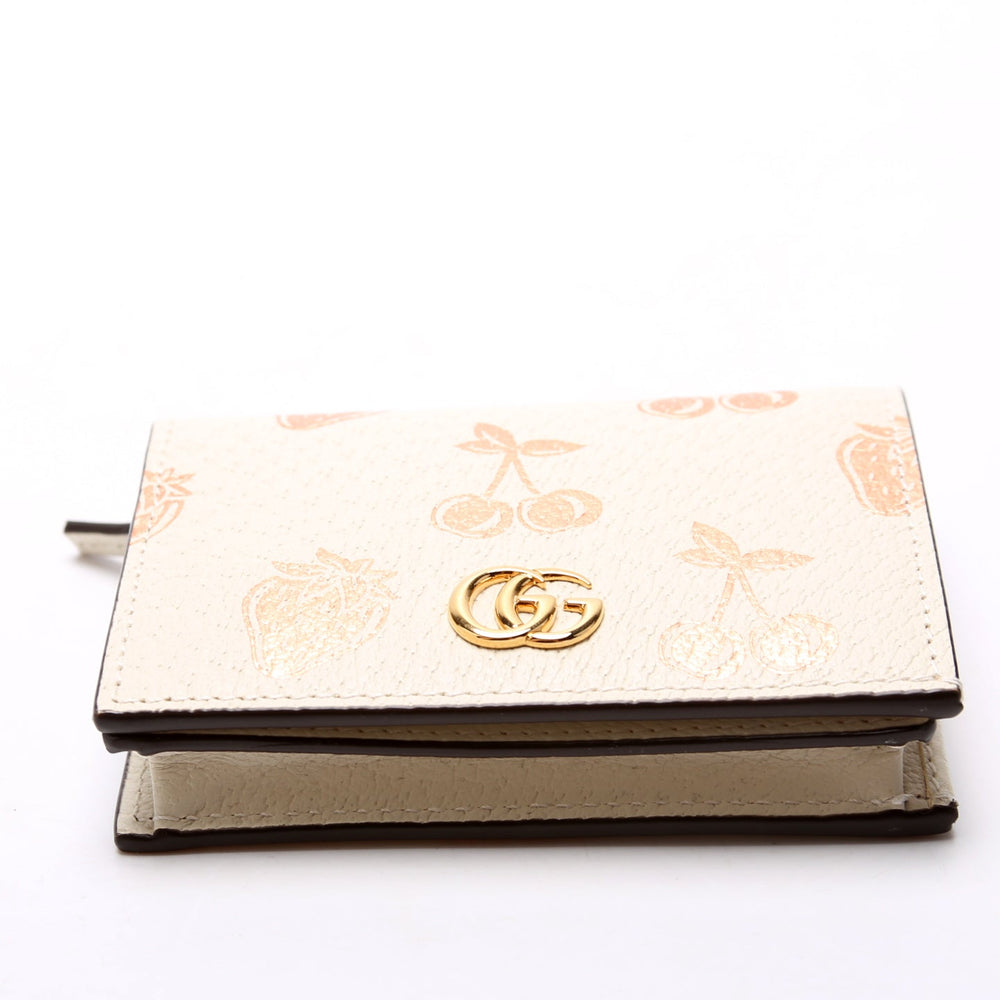 
                      
                        GG Marmont Card Case
                      
                    