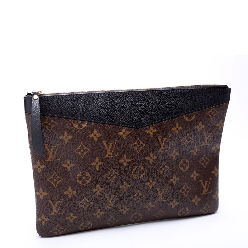 Daily Pouch Monogram