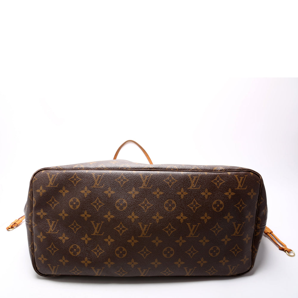 
                      
                        Neverfull GM Monogram
                      
                    